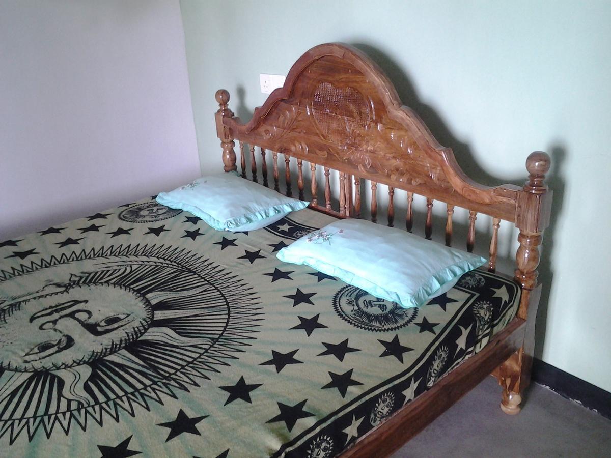 Dolphinchilling Hotel Alankuda Room photo